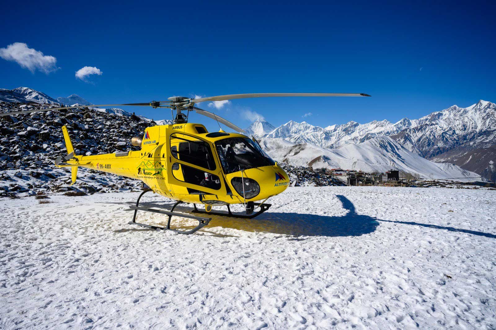 Muktinath luxury helicopter tour over the Himalayas